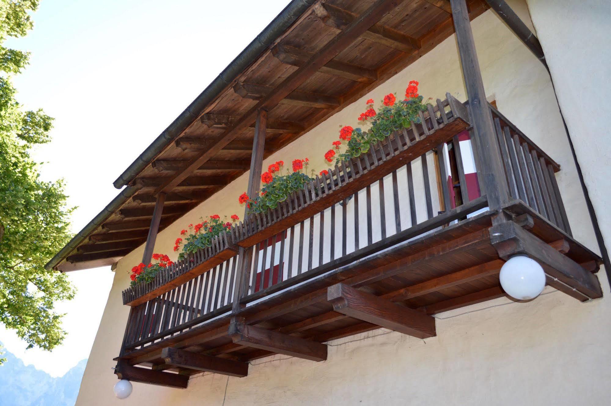 Hotel Zur Kirche Magre all' Adige 外观 照片