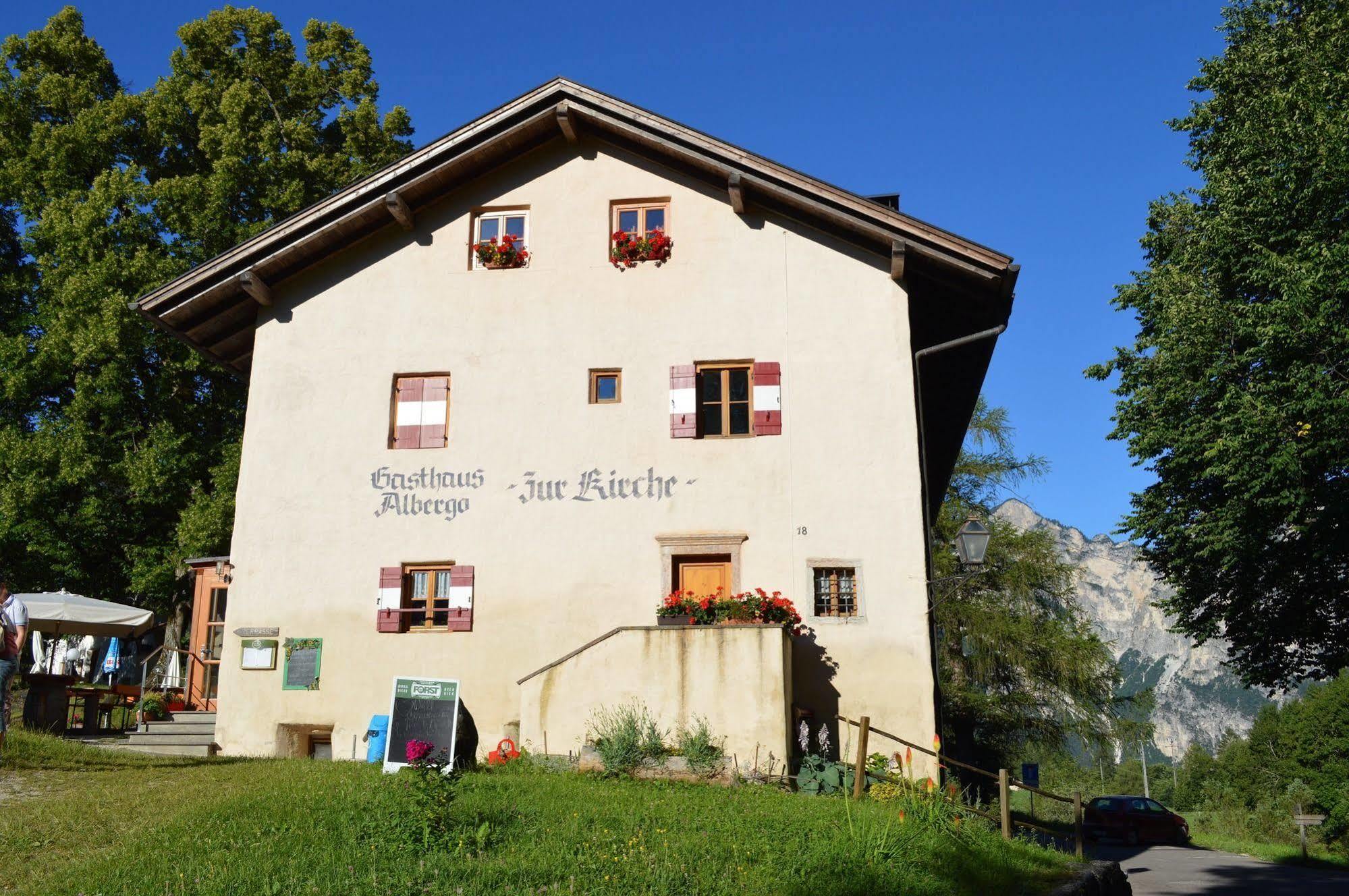 Hotel Zur Kirche Magre all' Adige 外观 照片
