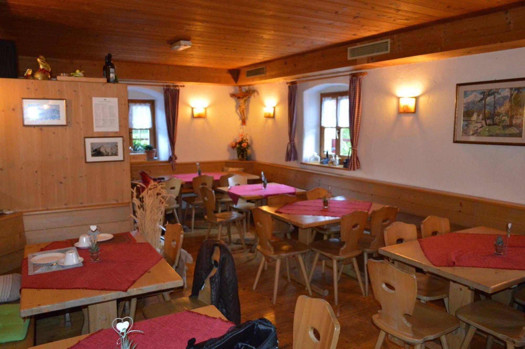 Hotel Zur Kirche Magre all' Adige 外观 照片