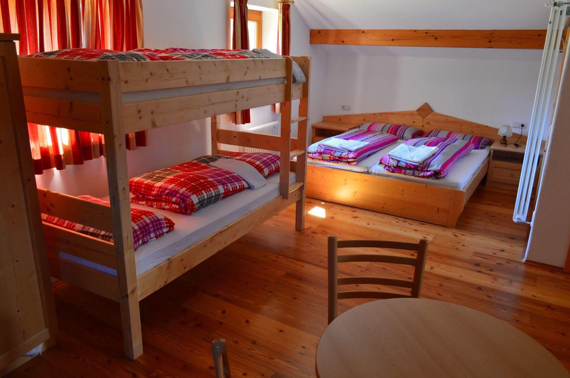 Hotel Zur Kirche Magre all' Adige 外观 照片